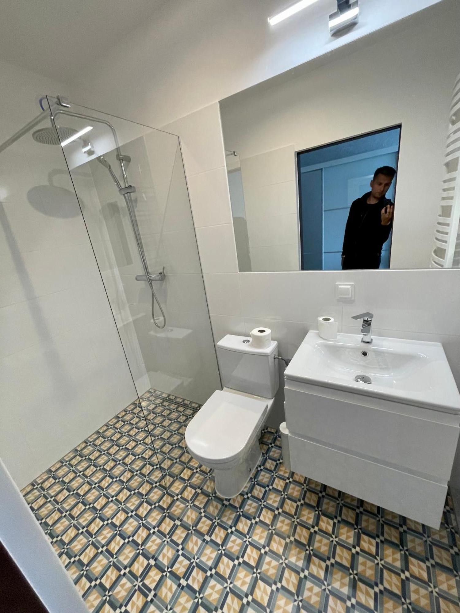 Arenaapartments Гданьск Номер фото